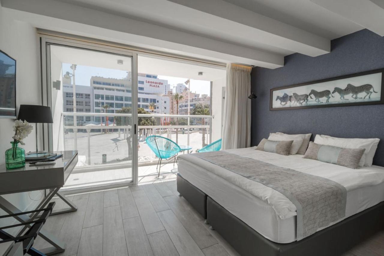 Kikar Boutique Hotel Нетания Екстериор снимка